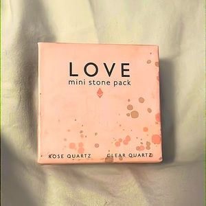 LOVE Mini stone pack NIB